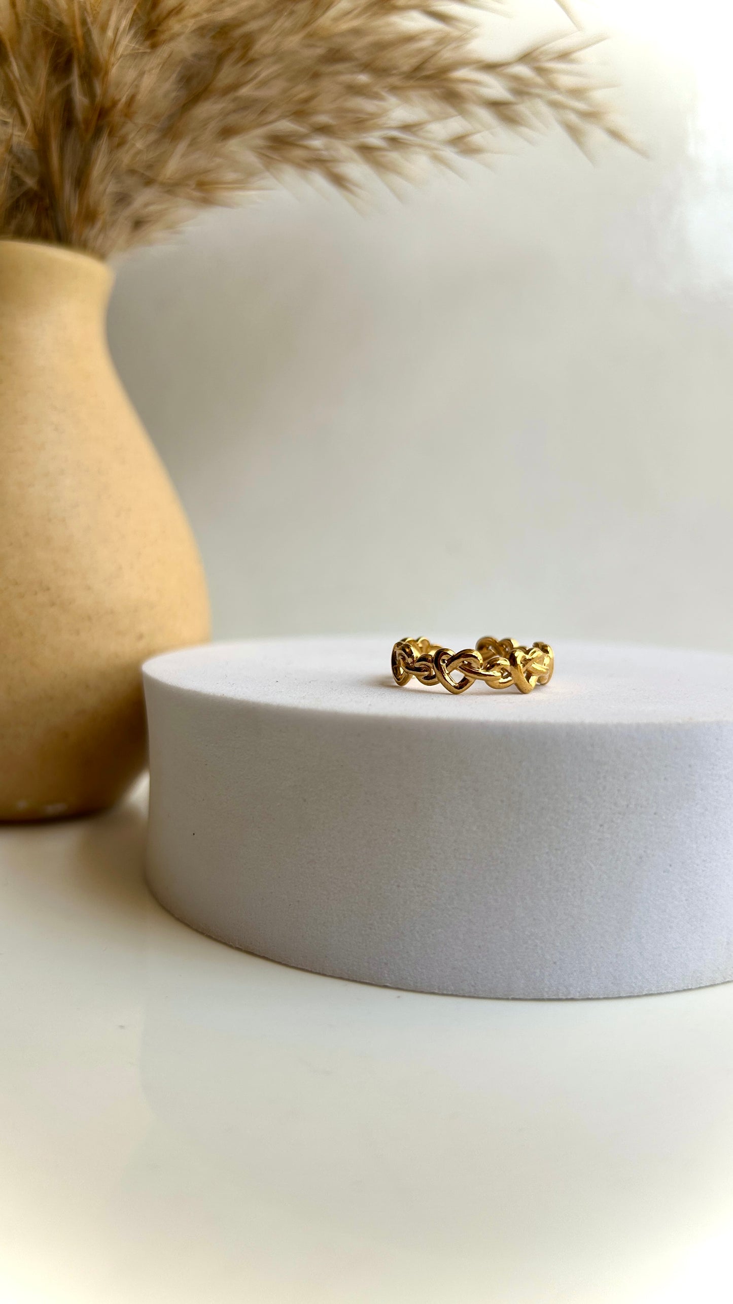 Heart band adjustable ring