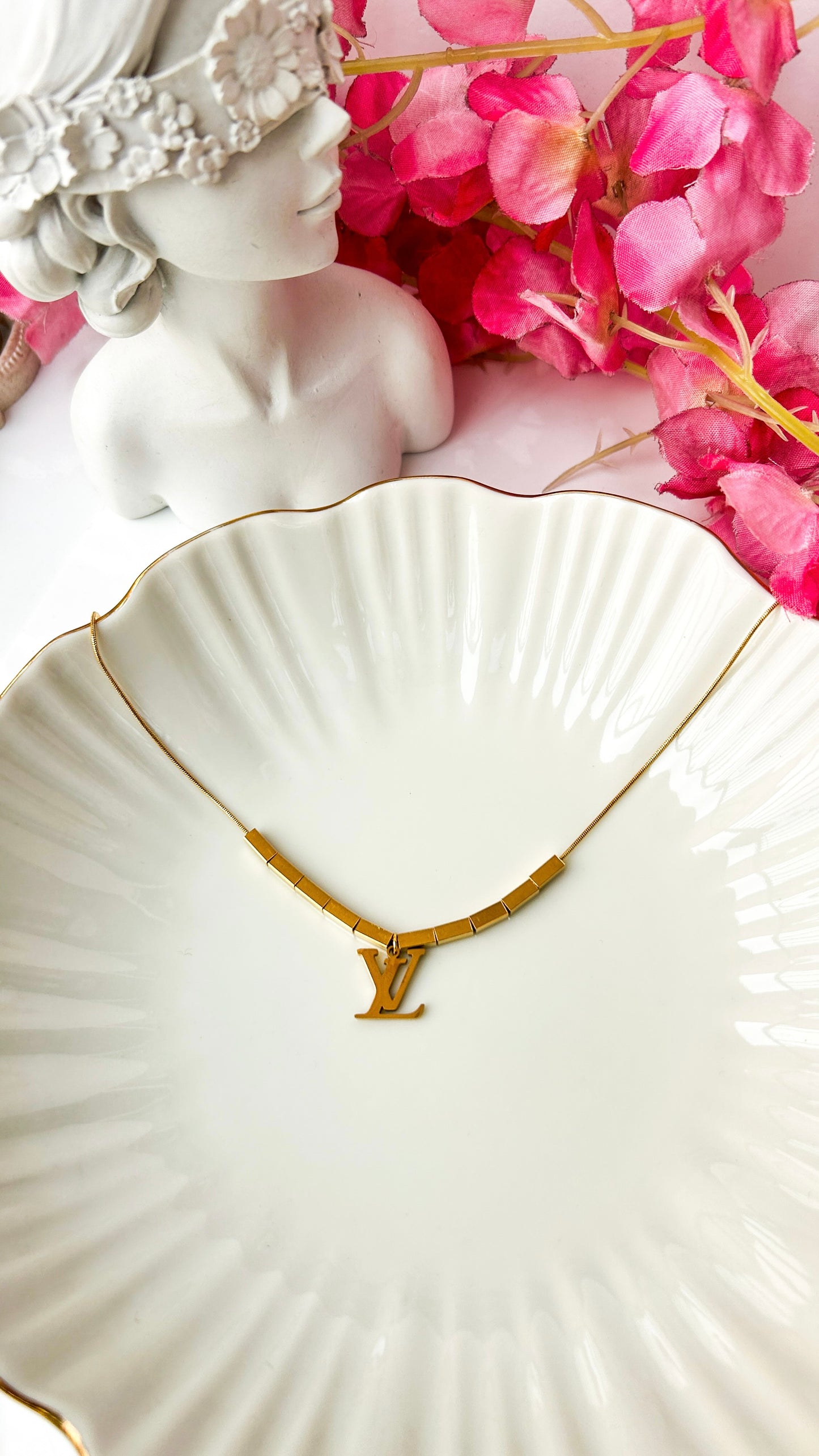 Brand insp. Necklace