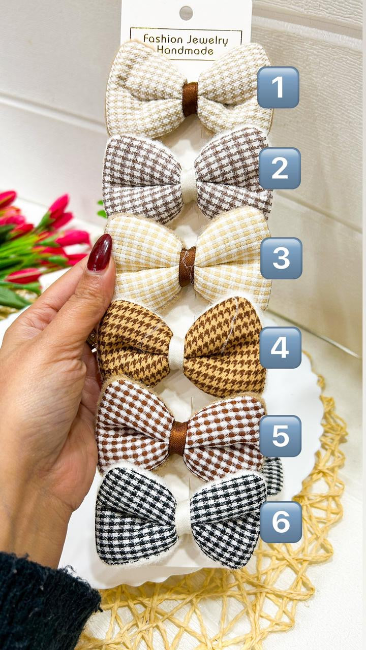 Set of 2 chequered bow