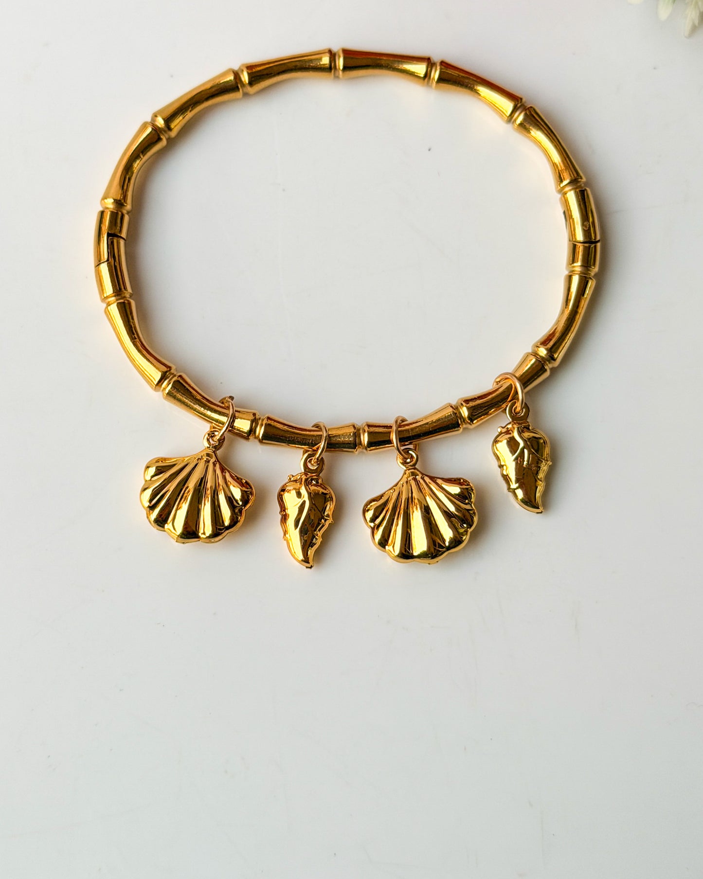 Shell charm bracelet