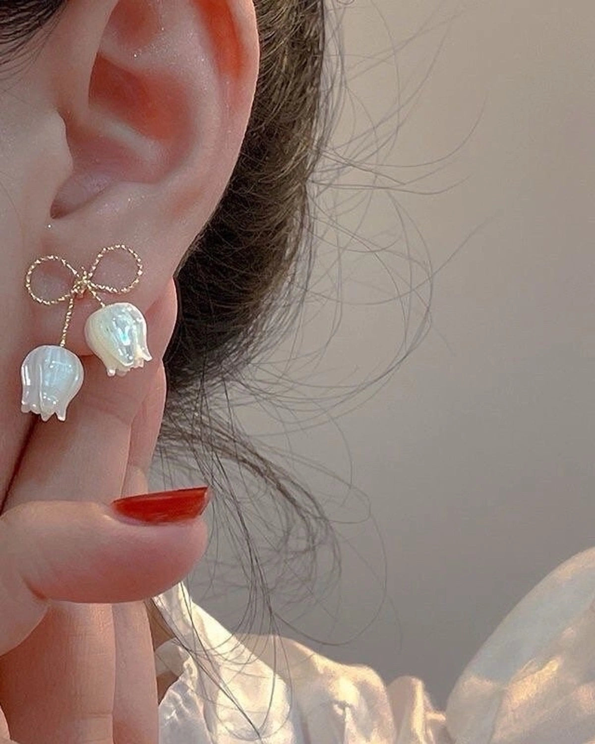Bowknot Tulip Studs