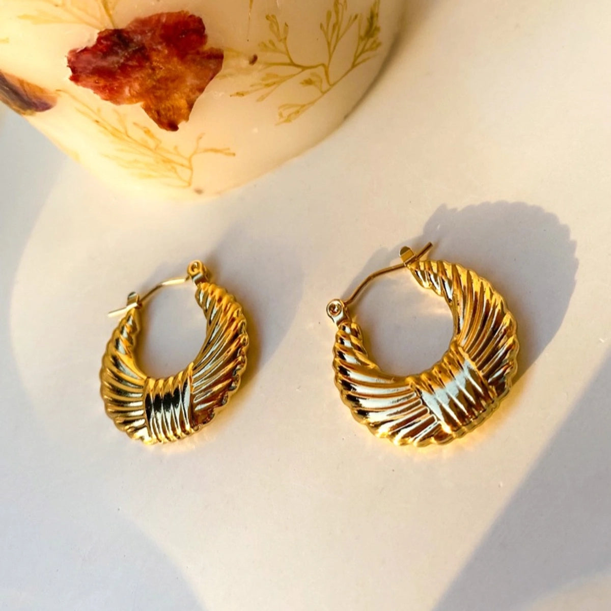 knot patterned hoops ( Slightly Smaller Than Pic.)