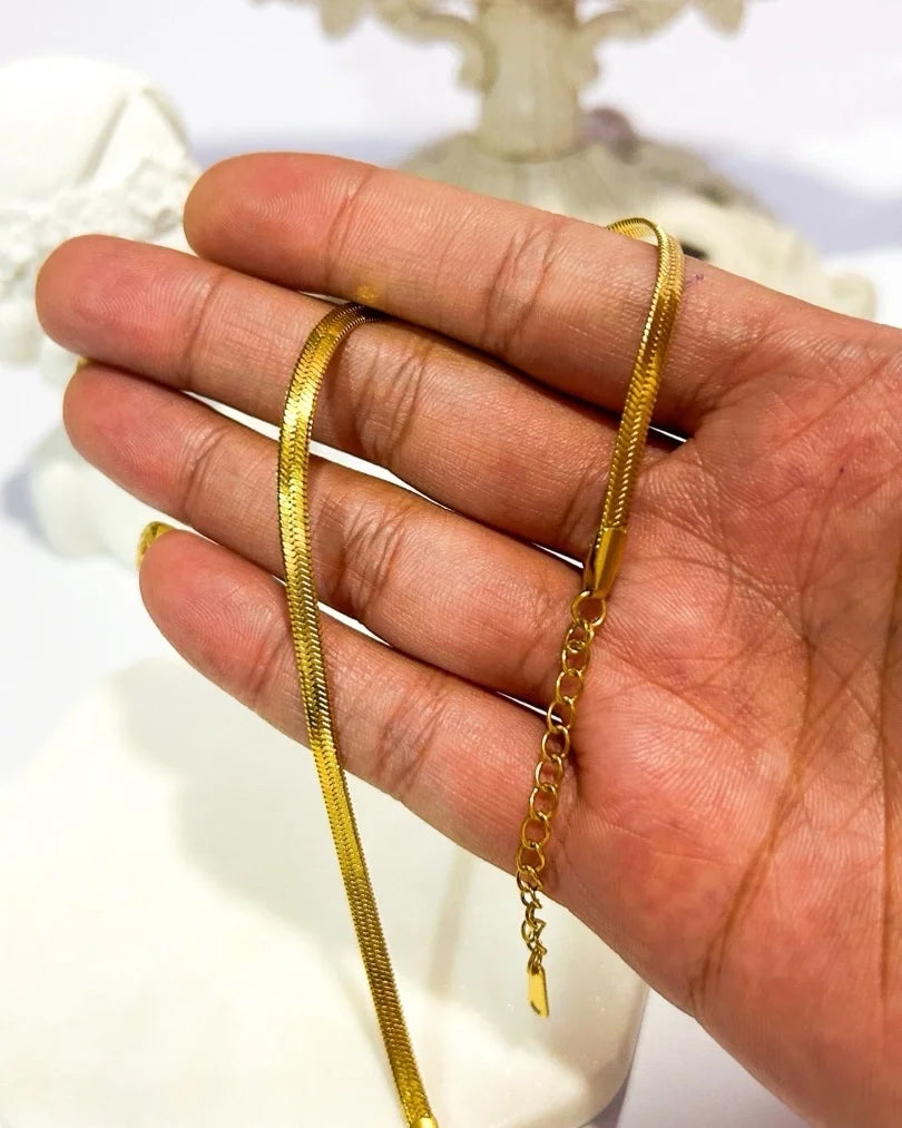 Anti tarnish snake anklet