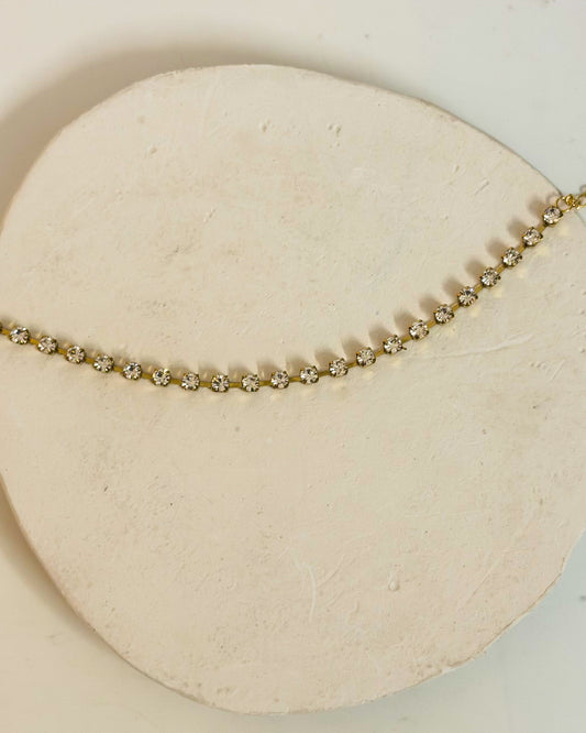 Round stone tennis bracelet
