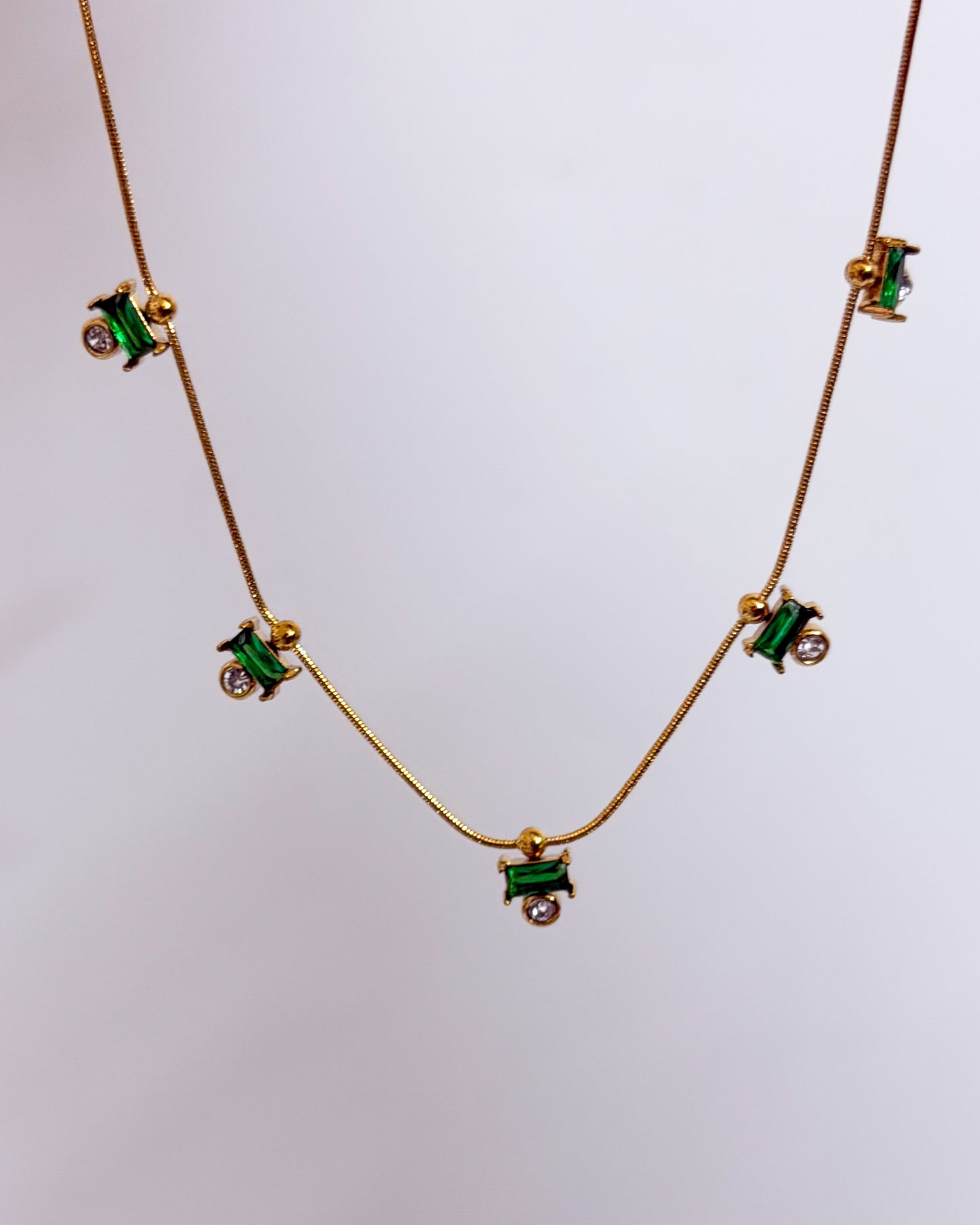Green charm necklace with earrings