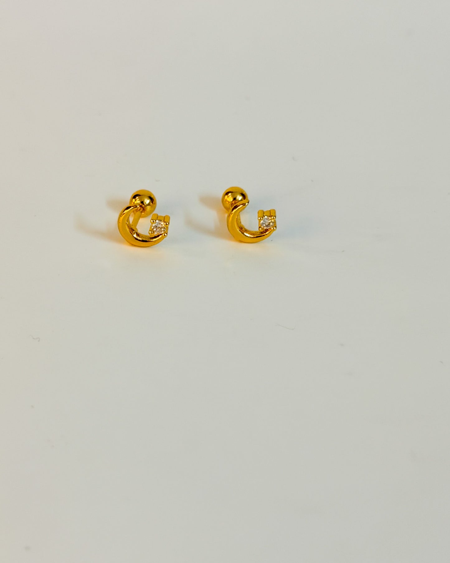 Moon with stone ball back studs