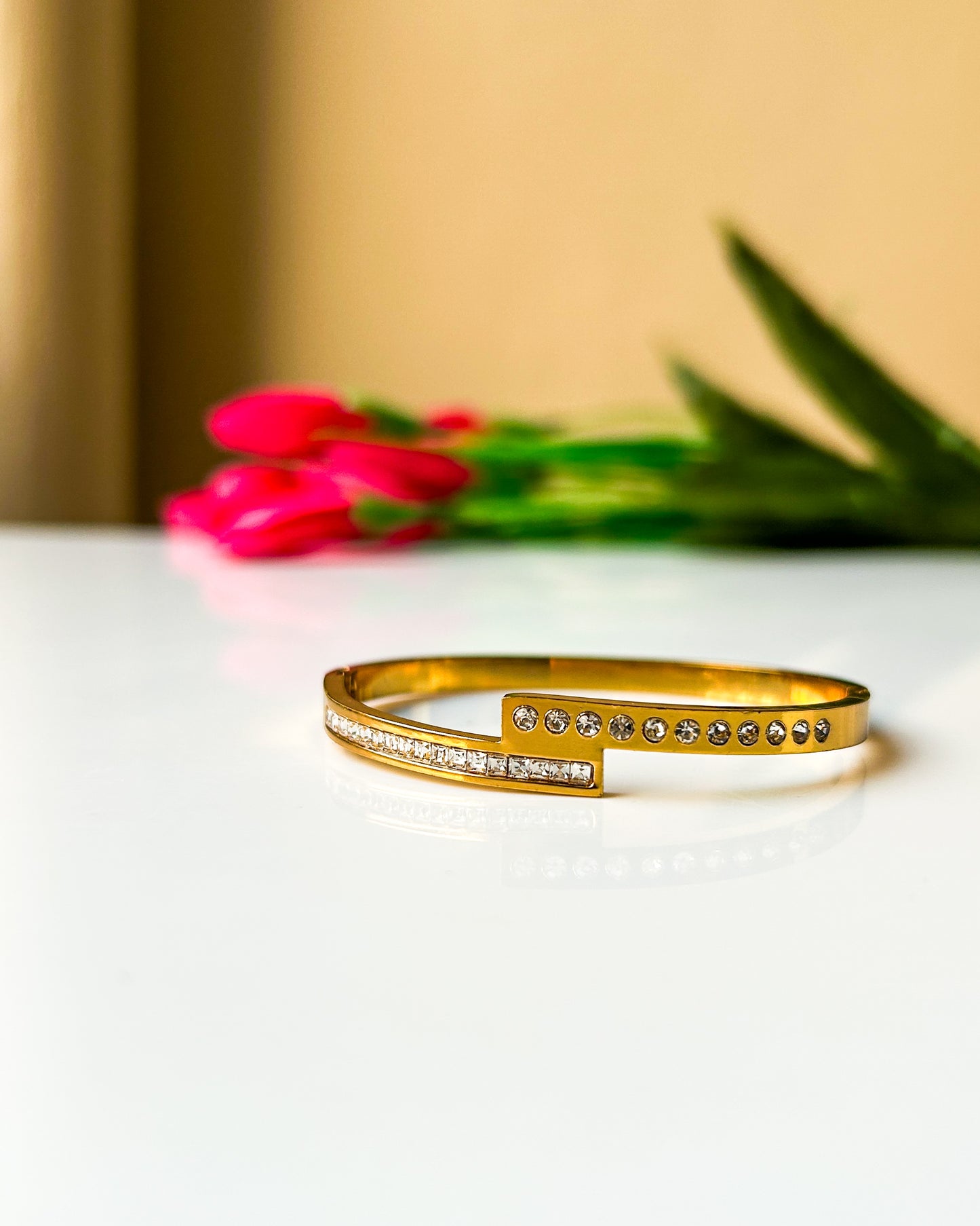 Over the top thin wrist/ baby size bracelet