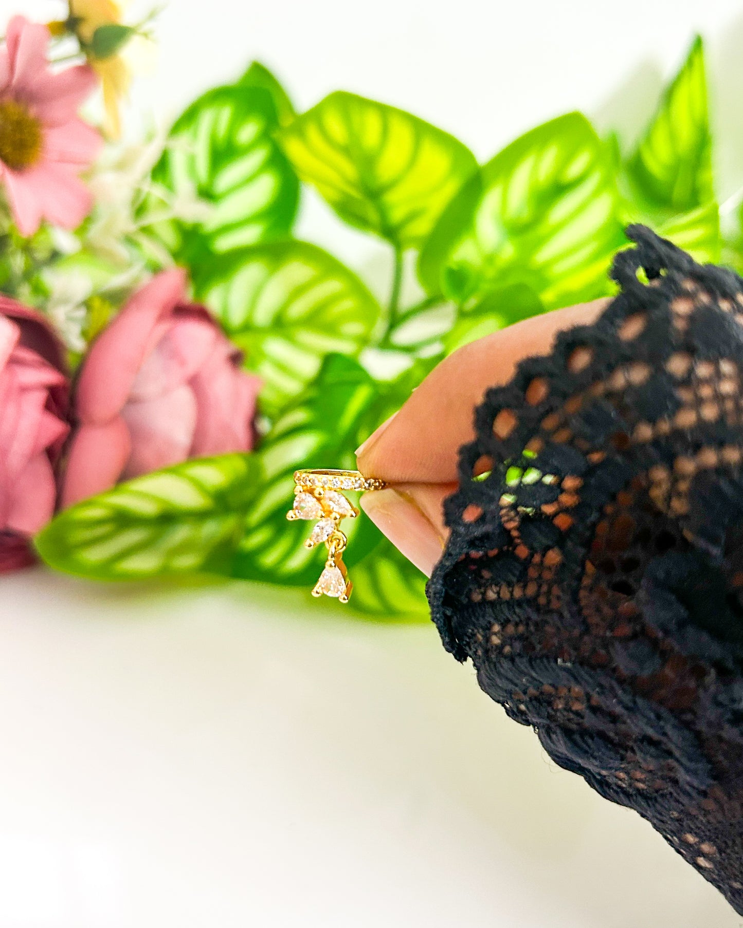 hanging no piercing Earcuffs