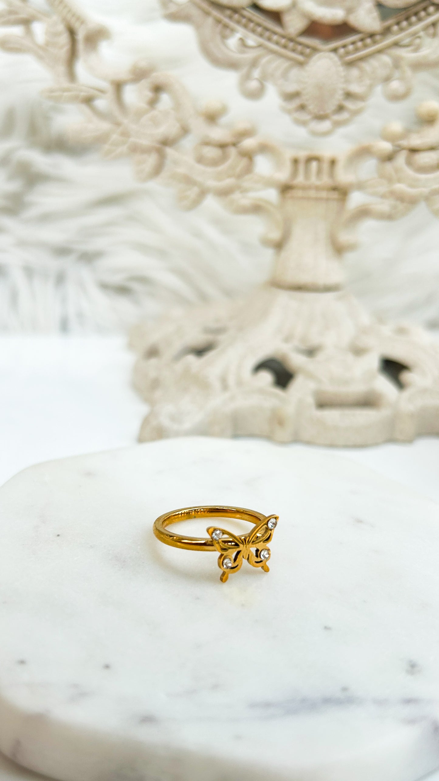 Butterfly ring