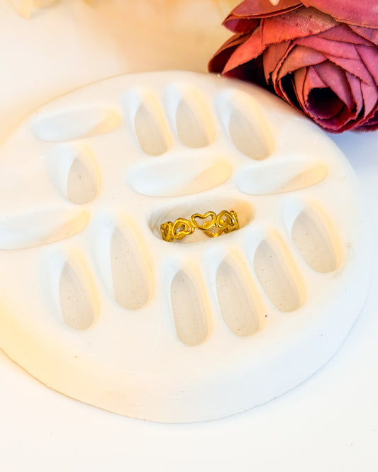 Delicate heart Adjustable ring band