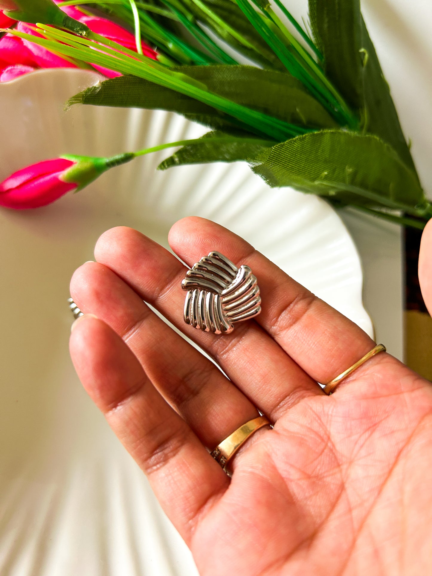 Silver spiral studs