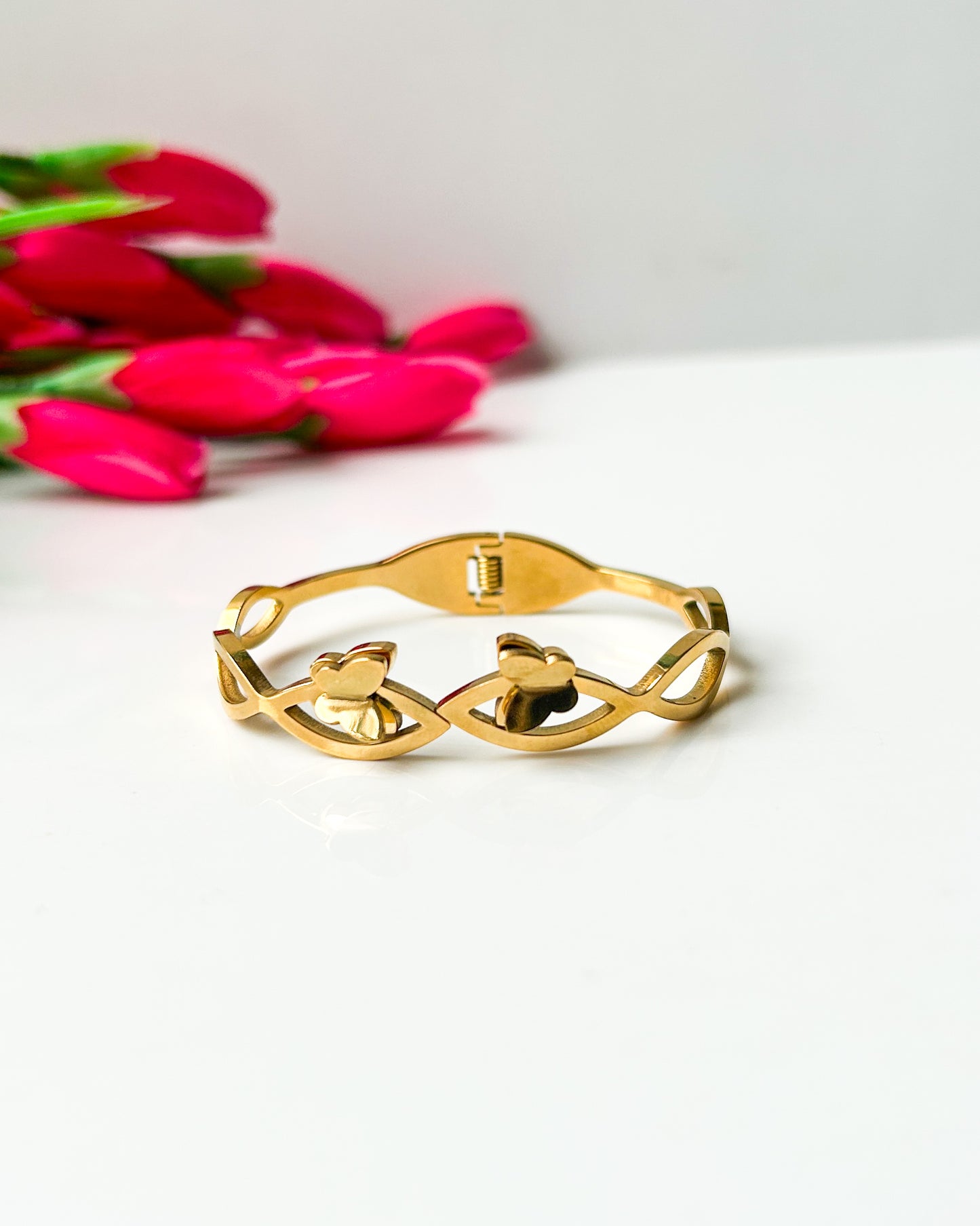 Greek infinity thin wrist / baby size bracelet