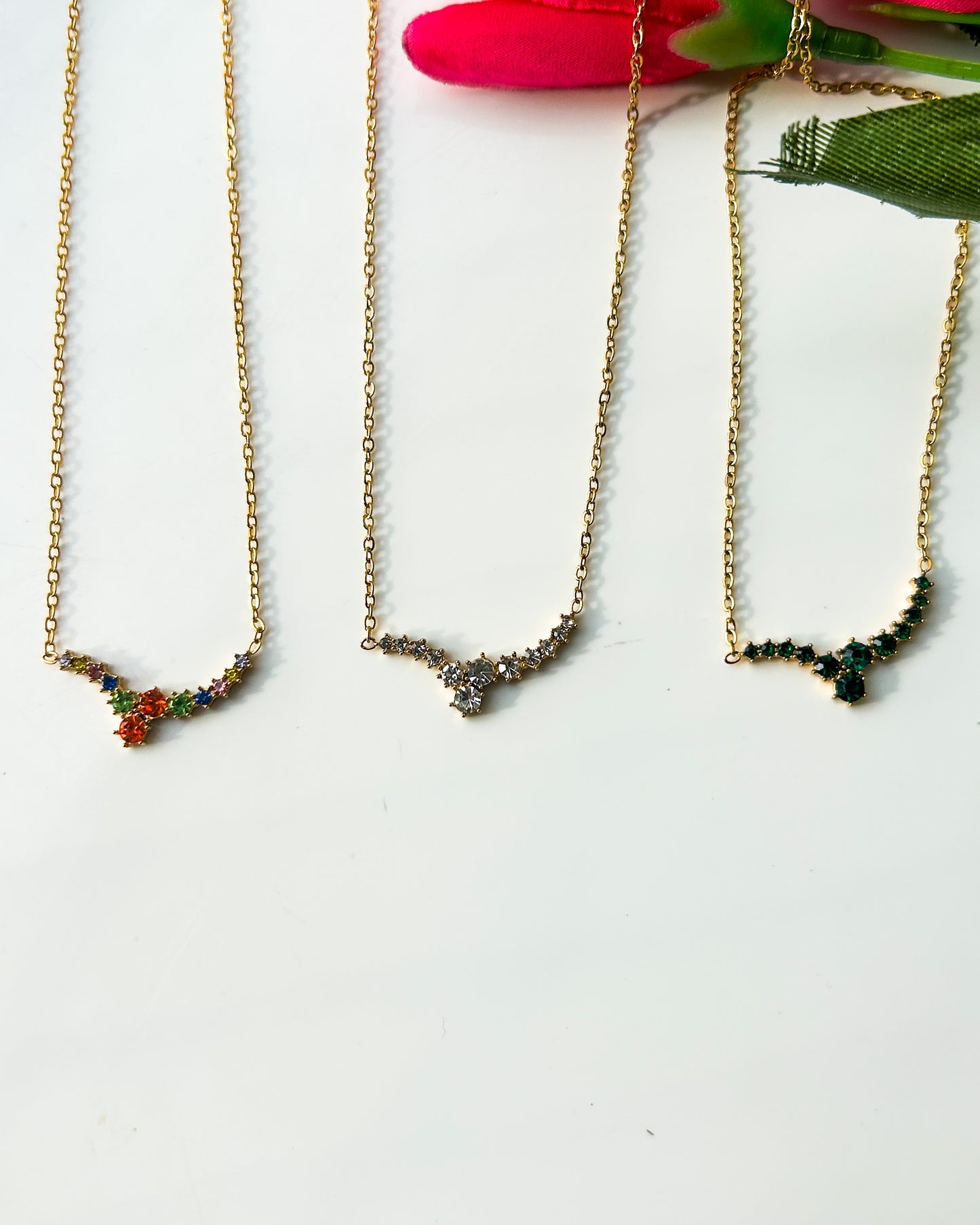 Minimal stone necklace