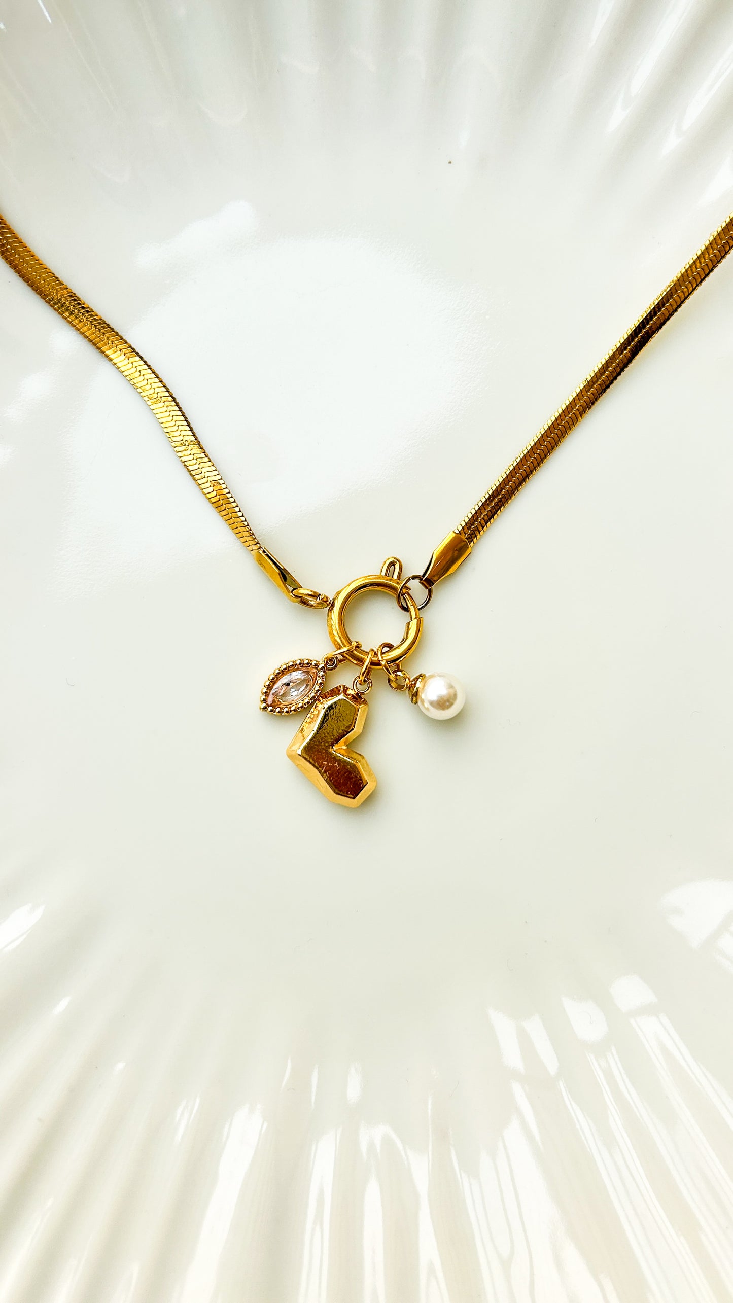 Heart stone charm necklace
