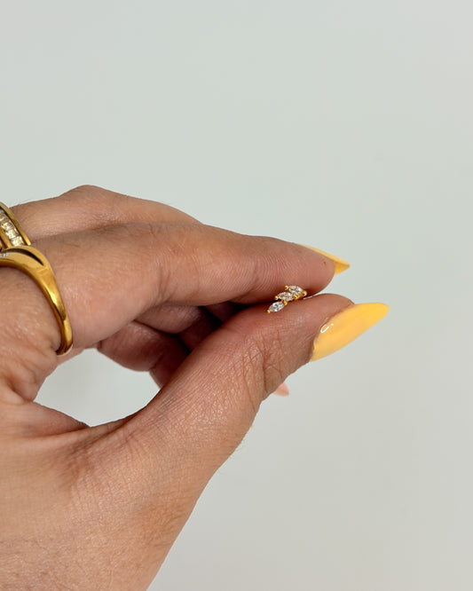 3 leaf ball back studs