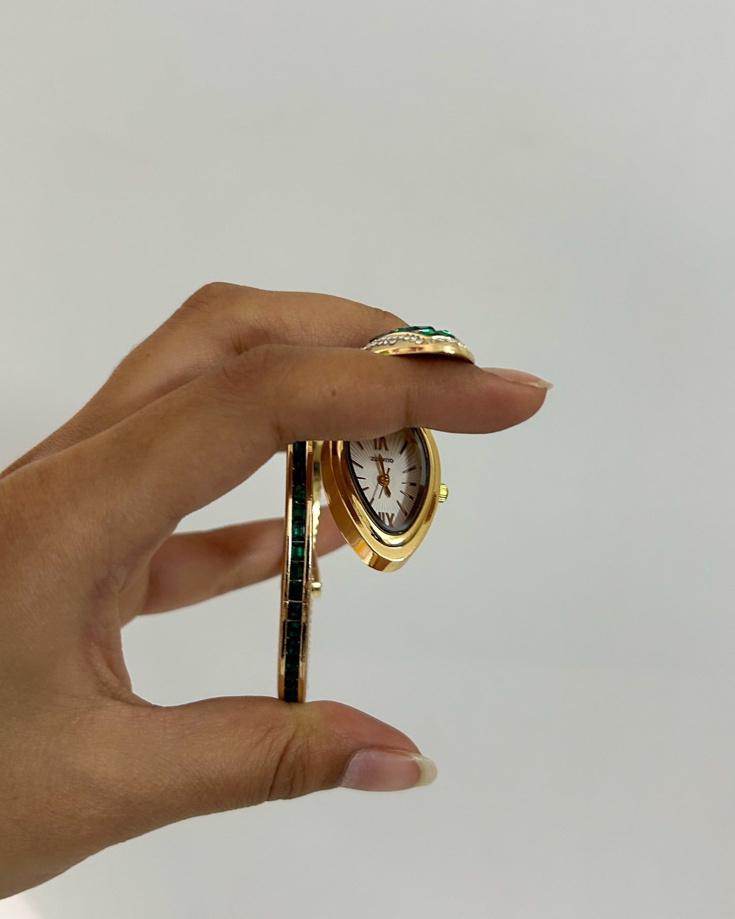 Premium green serpent watch