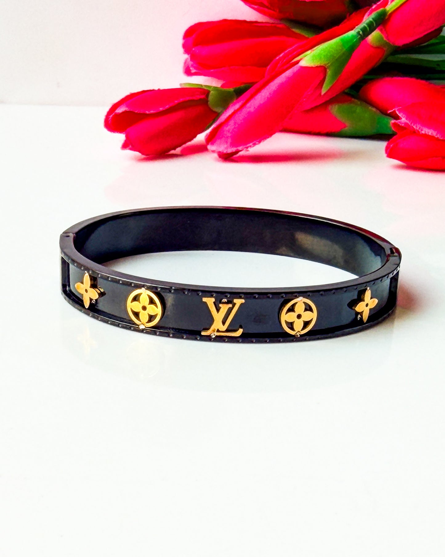 LV thin wrist / baby size bracelet