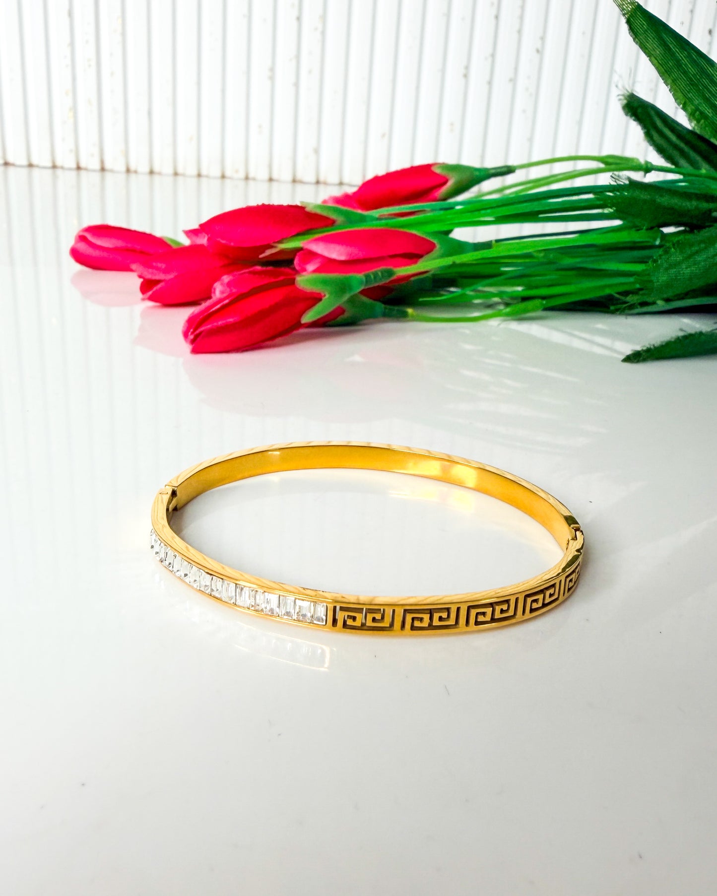 Half studded geek pattern bracelet