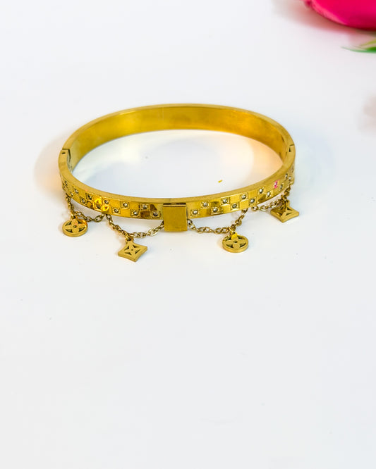 Hanging brand charms bracelet