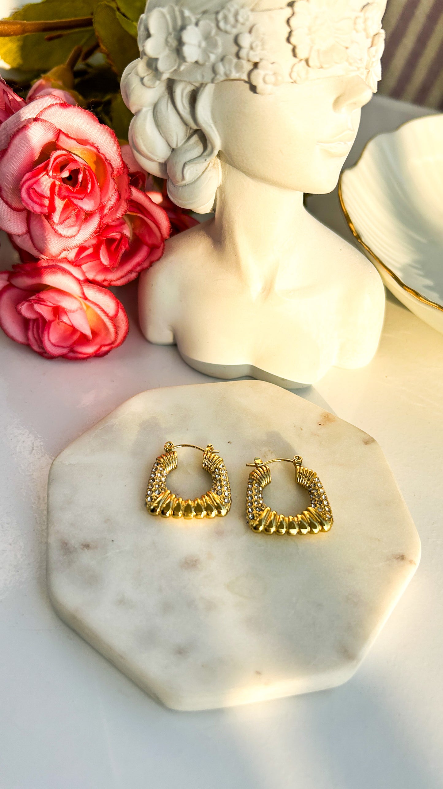 Studded drop bag hoops
