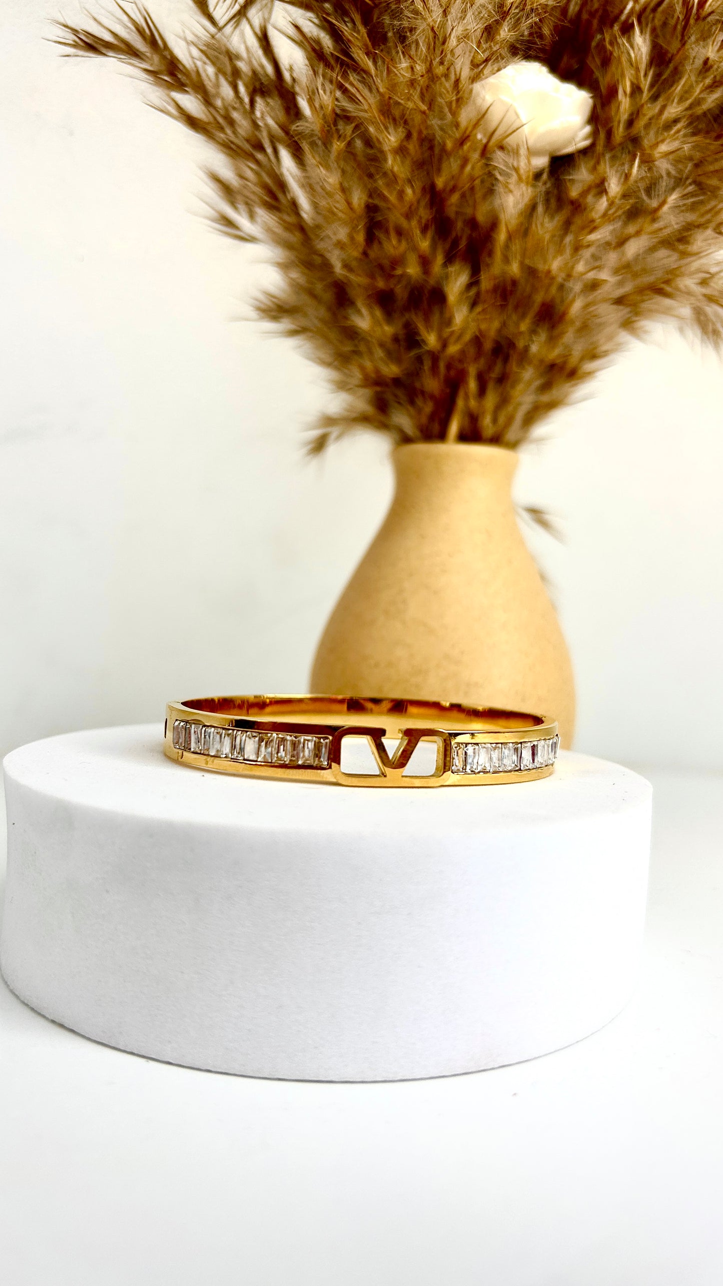 Men Studded Valentino bracelet
