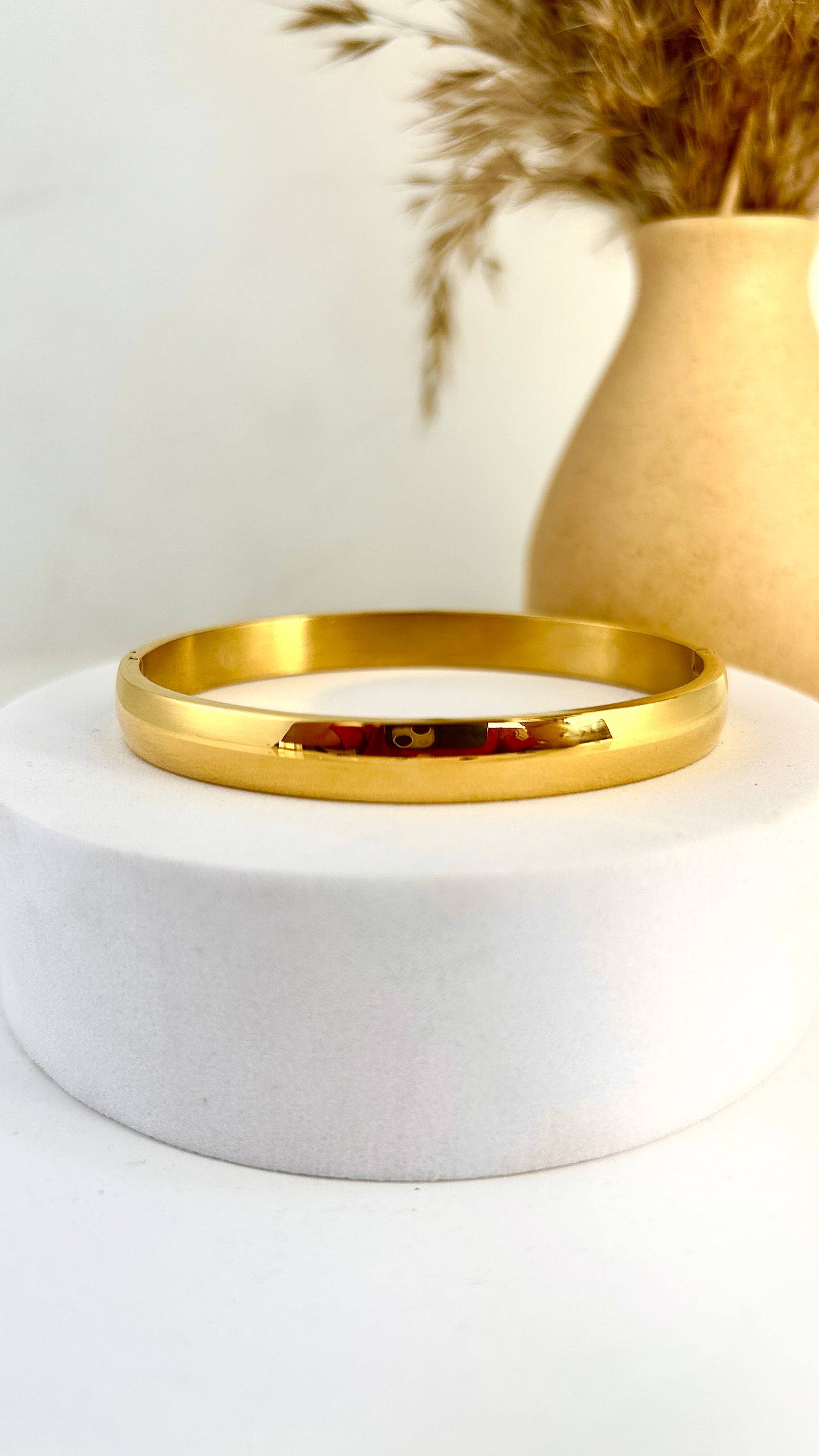 Men statement barcelet