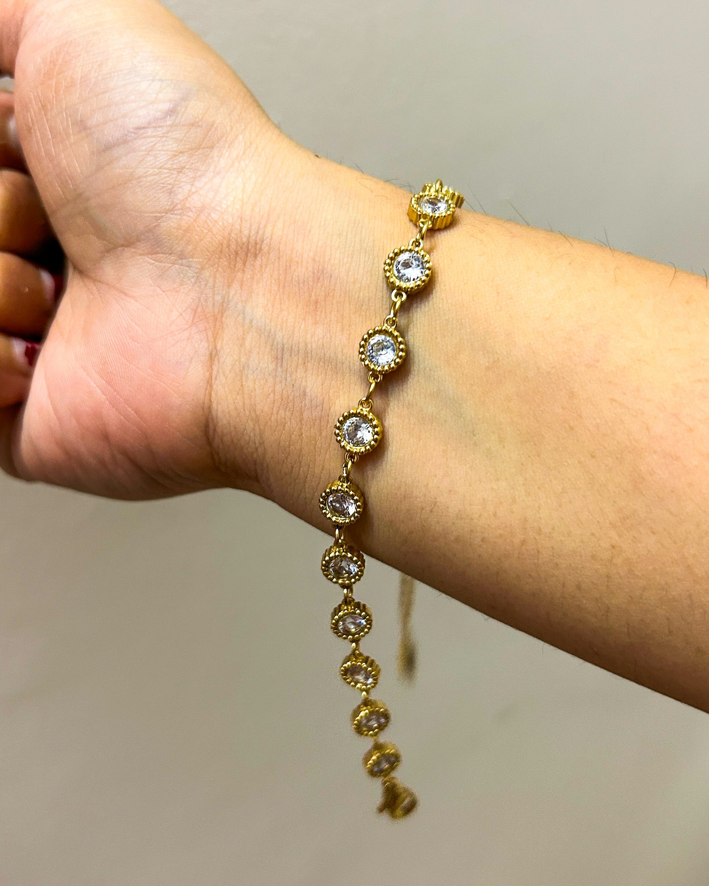 Round stone chain bracelet desi x videshi collection