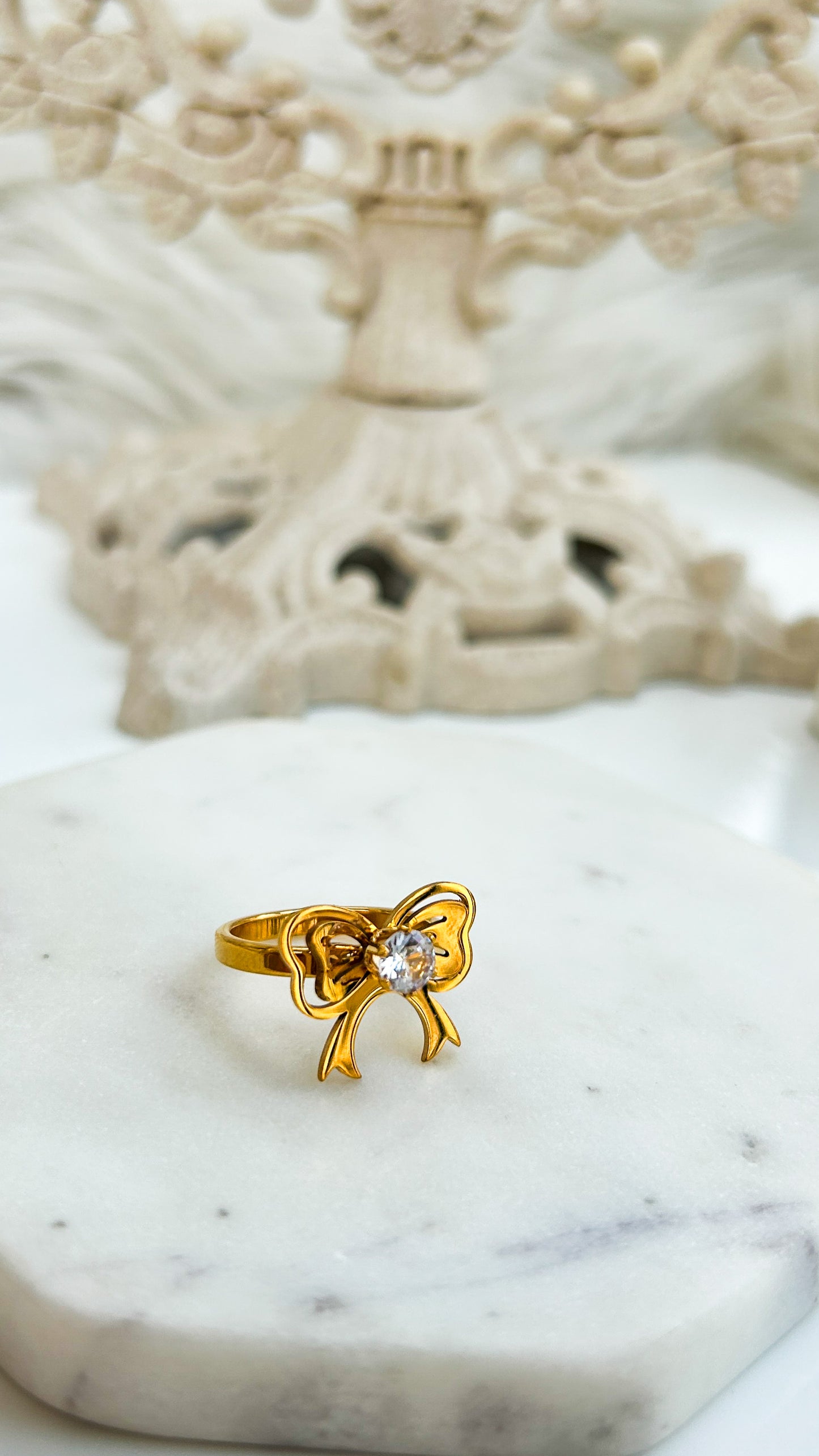 Cute bow ring