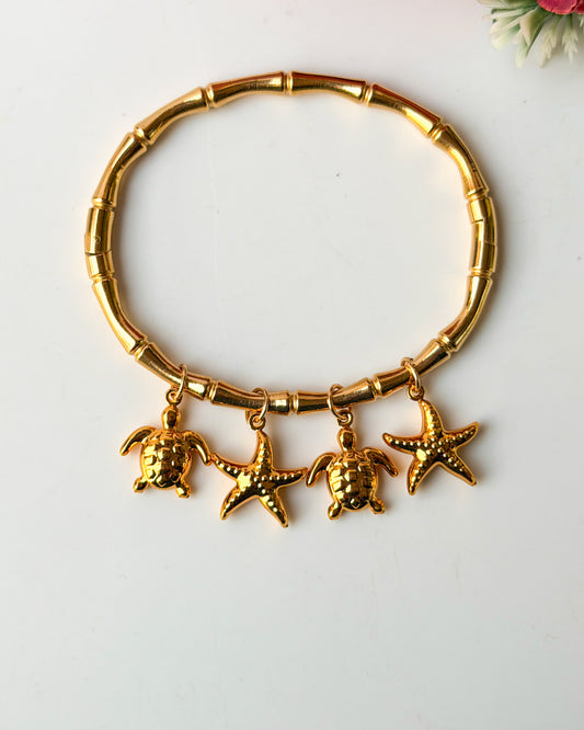 Starfish charm bracelet