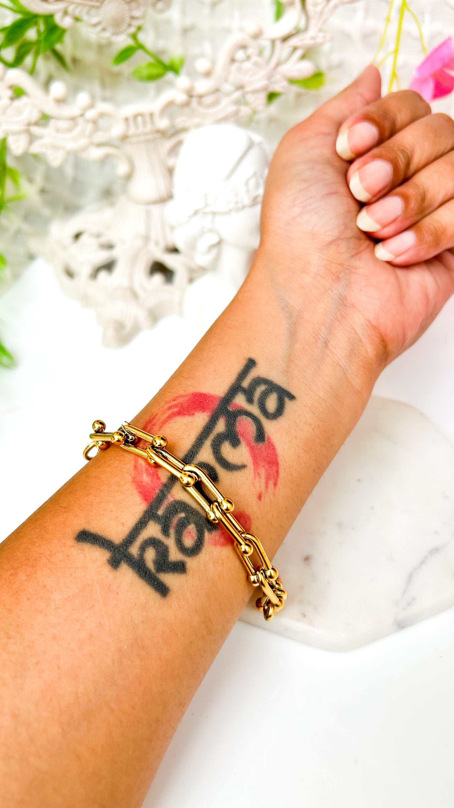 Thick link chain bracelet