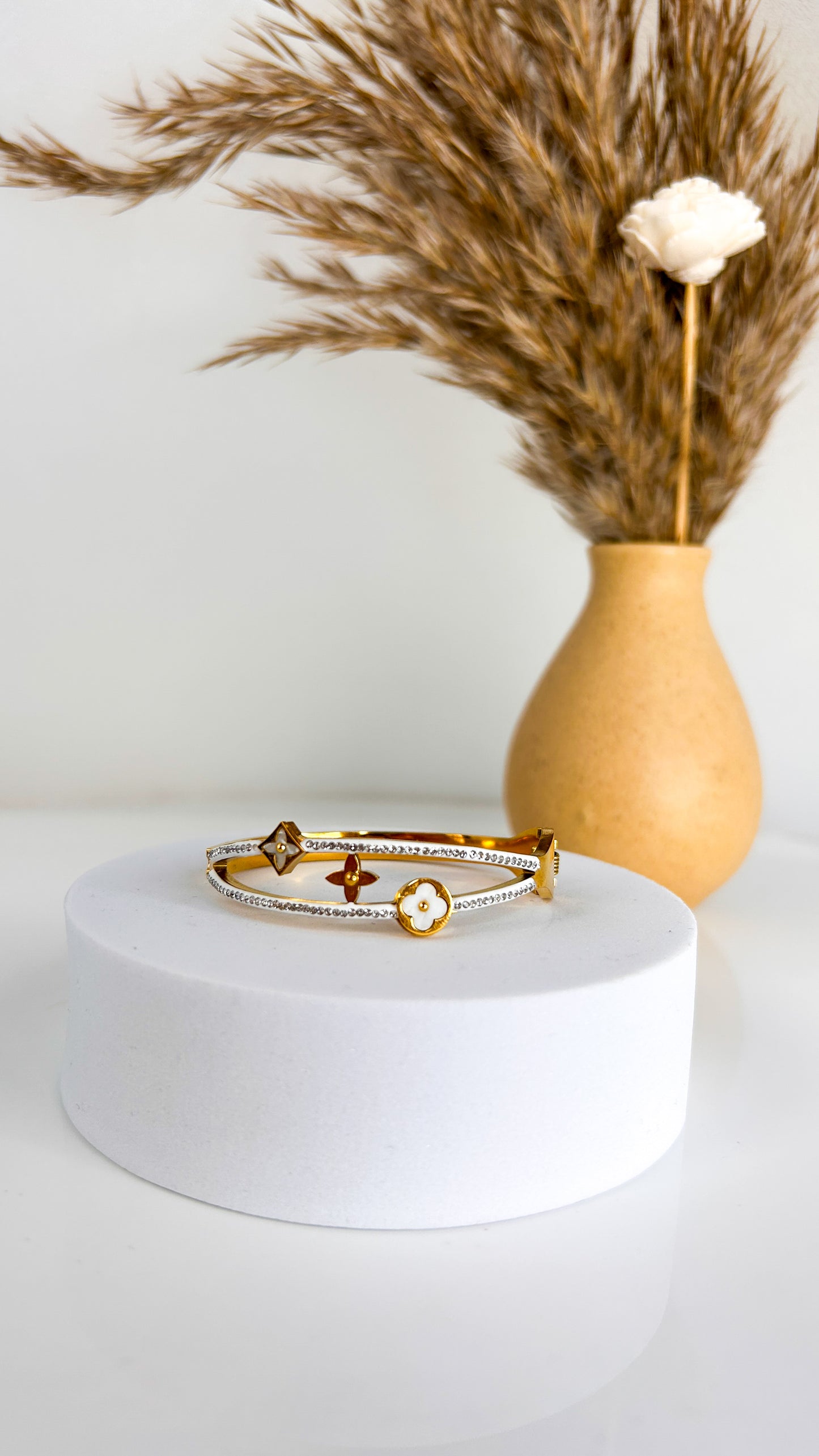 Multi clover baby size bracelet