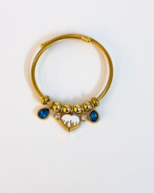 Dripping heart bracelet