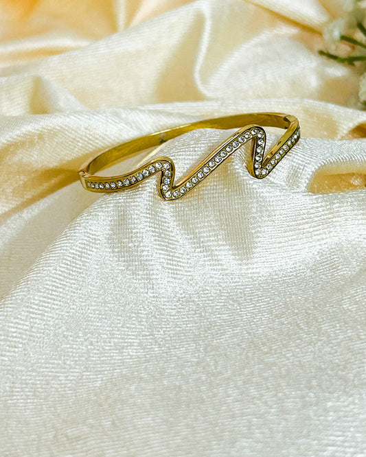 Studded zigzag bracelet