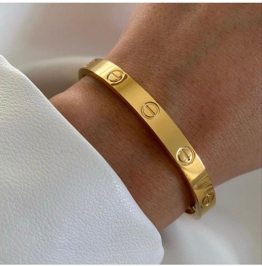 Classic cartier thin wrist / baby size bracelet