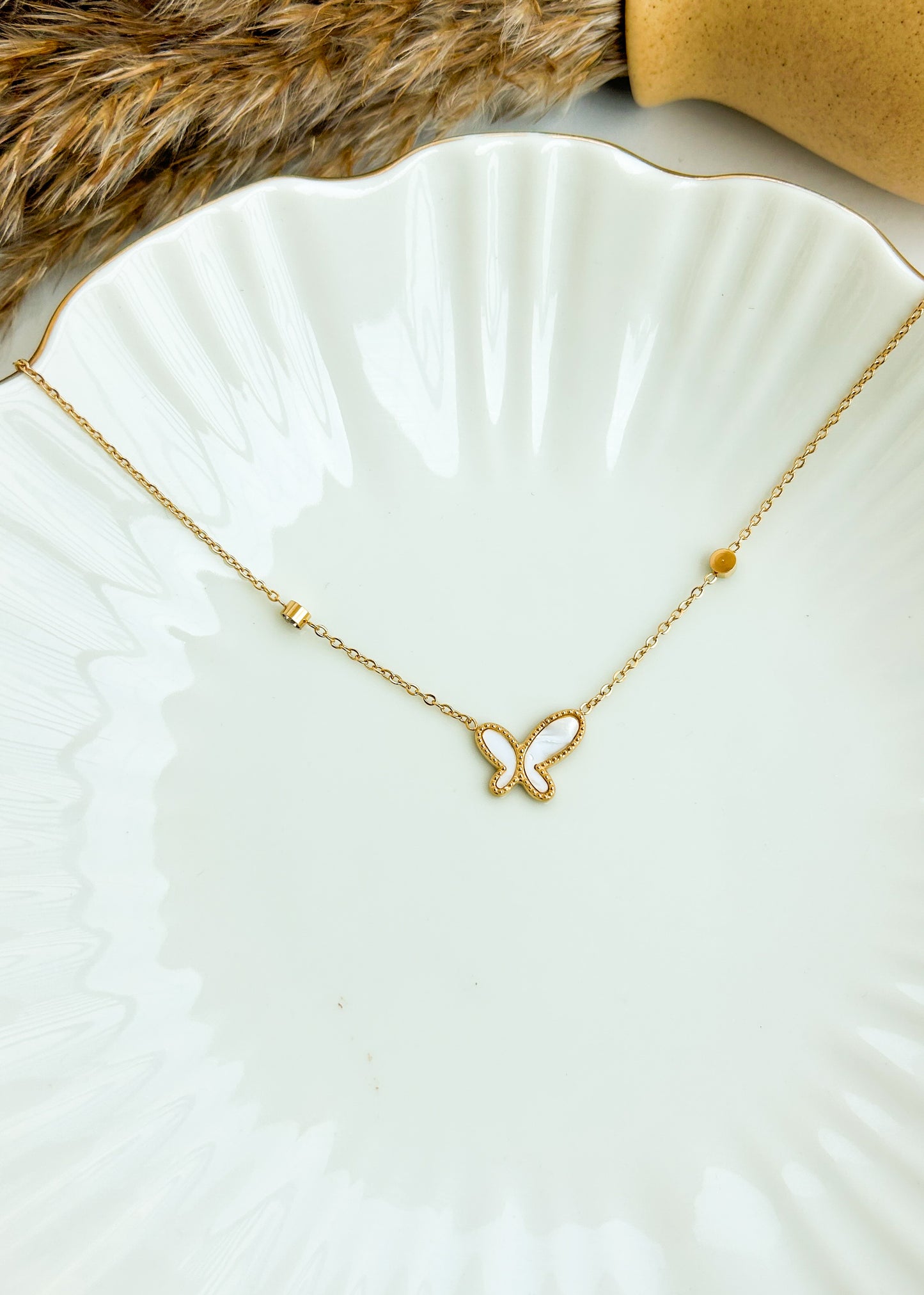 Dainty butterfly necklace