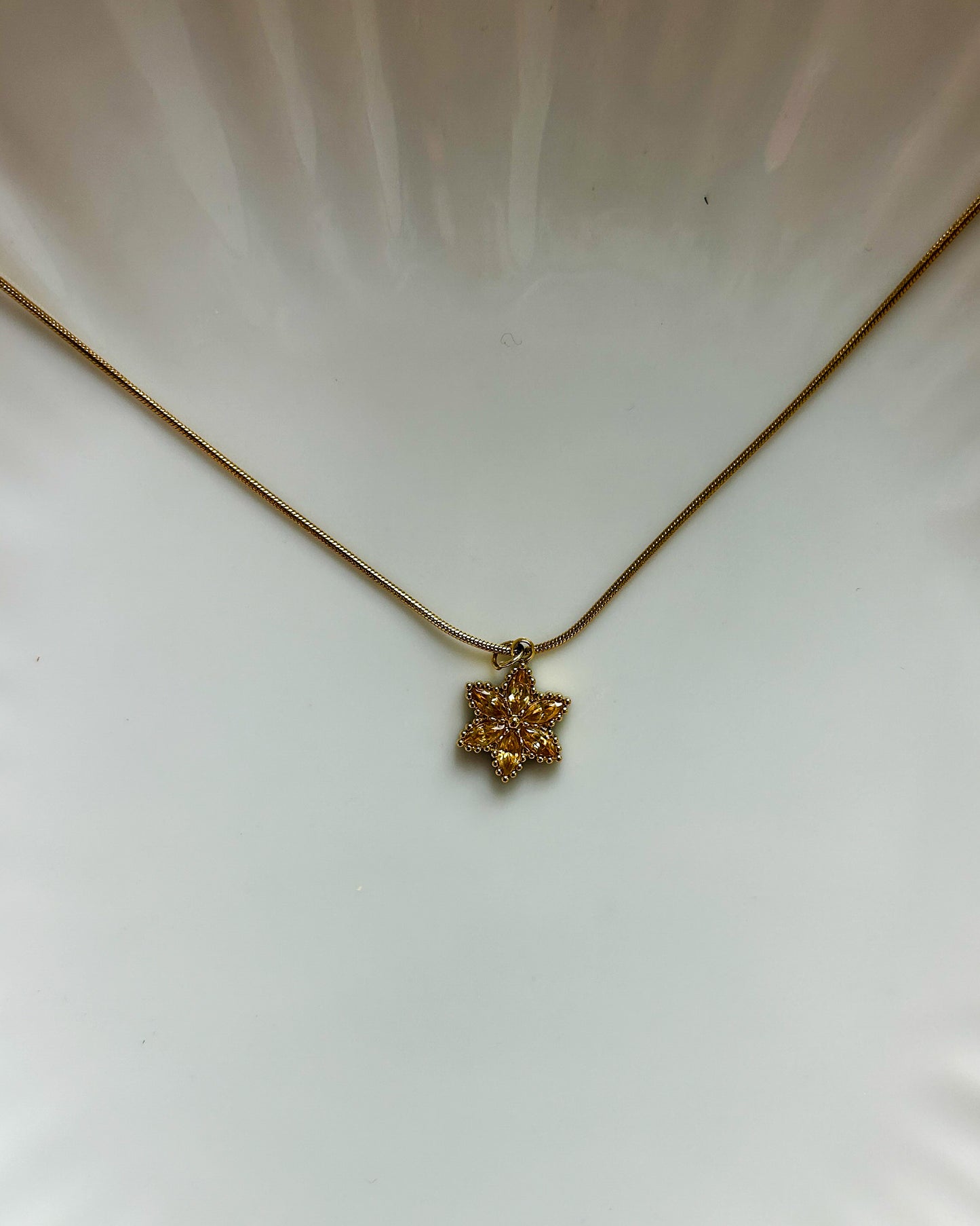 Frosted flower necklace