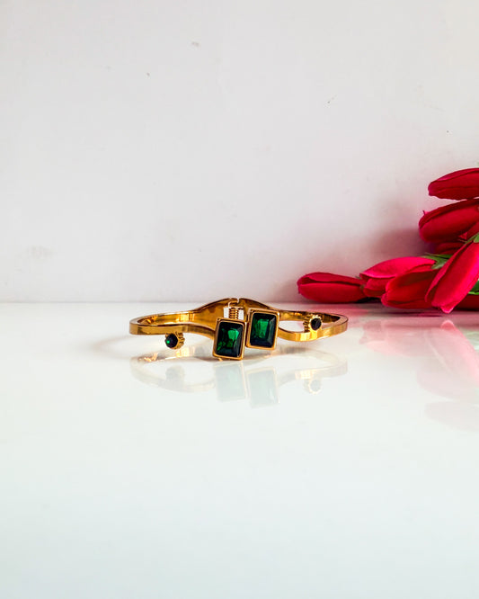 Green square stone bracelet size 2.4/2.6