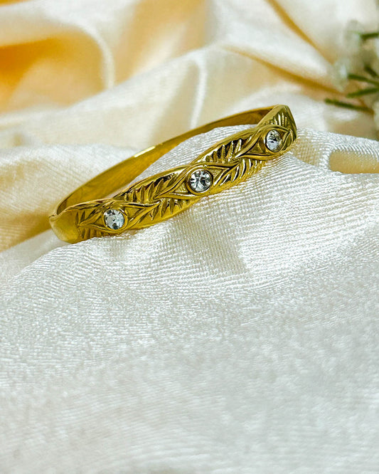Three stone designer bracelet