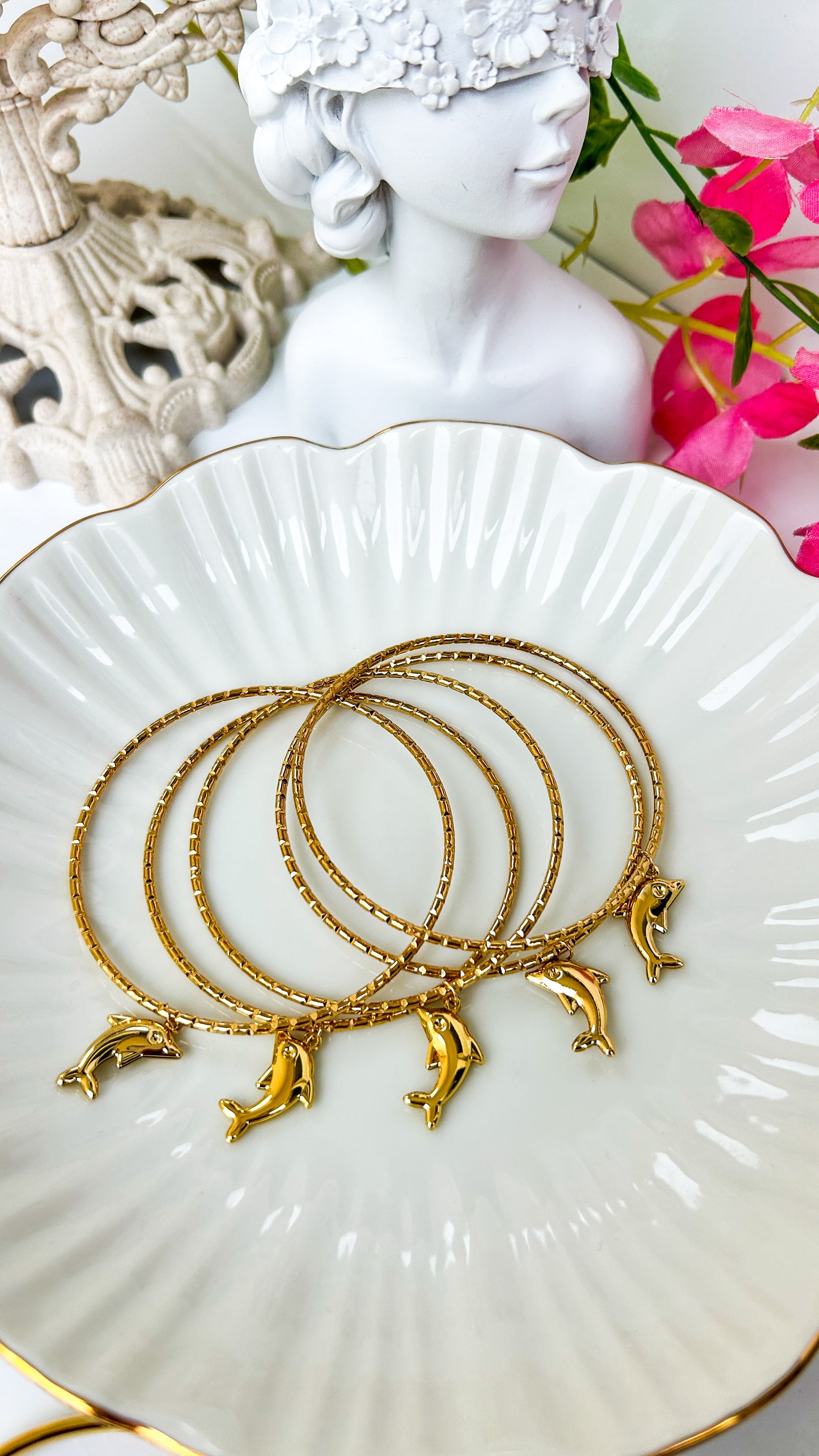 Dolphin- set of 5 bangles