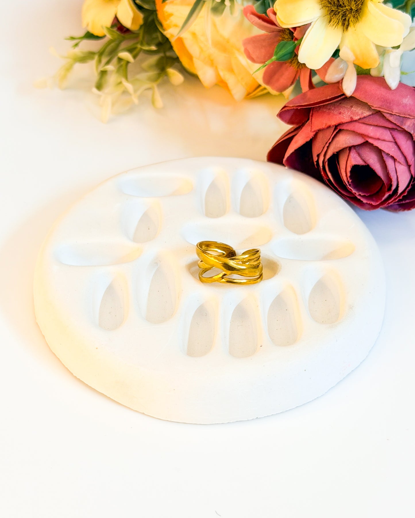 Crossroads Adjustable ring