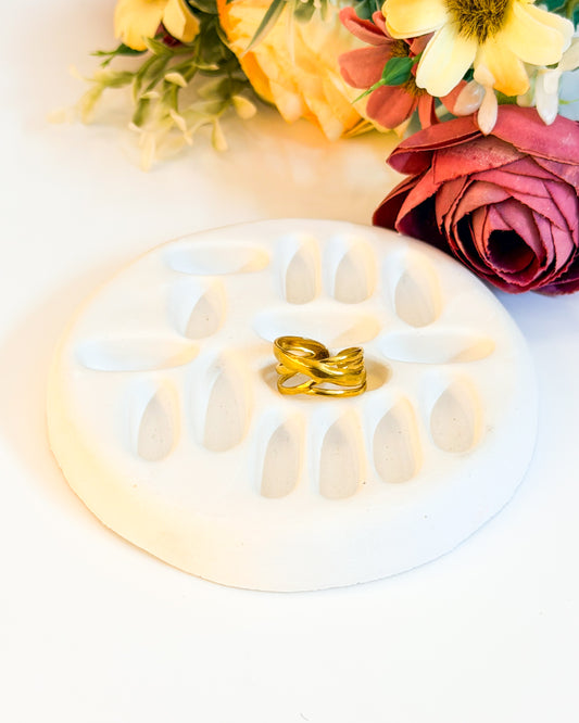 Crossroads Adjustable ring