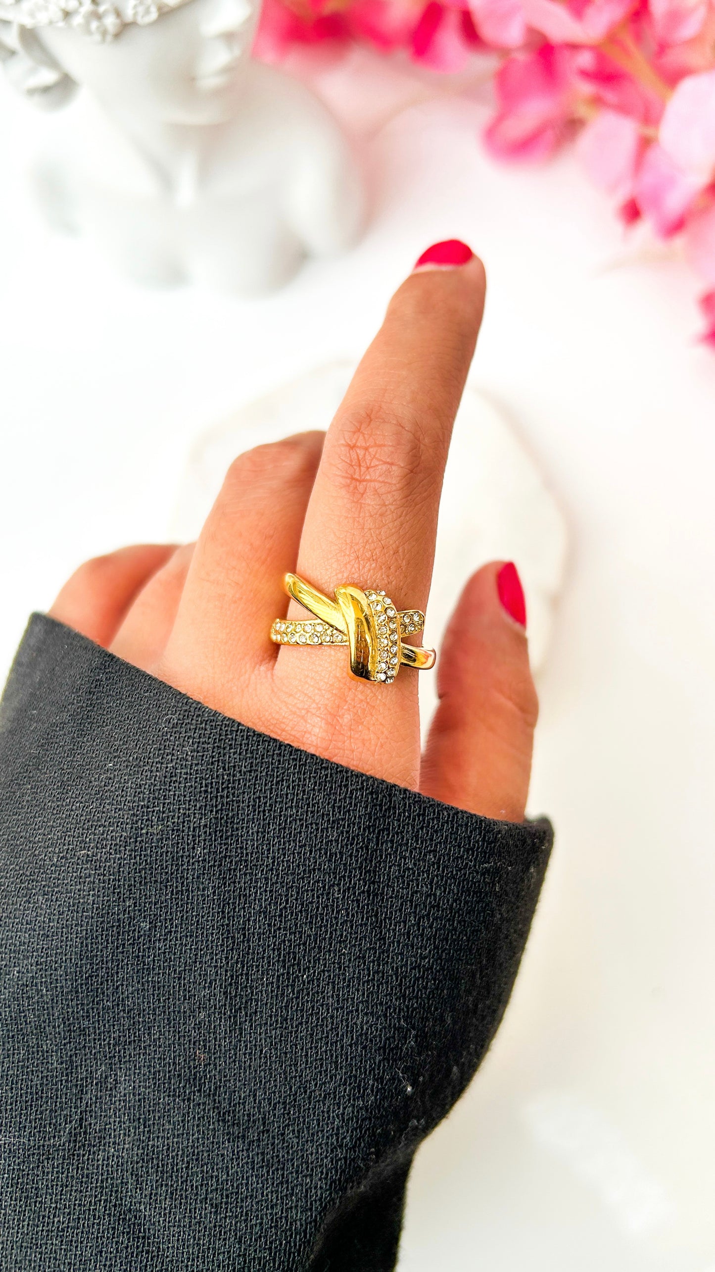 Studded knot adjustable ring