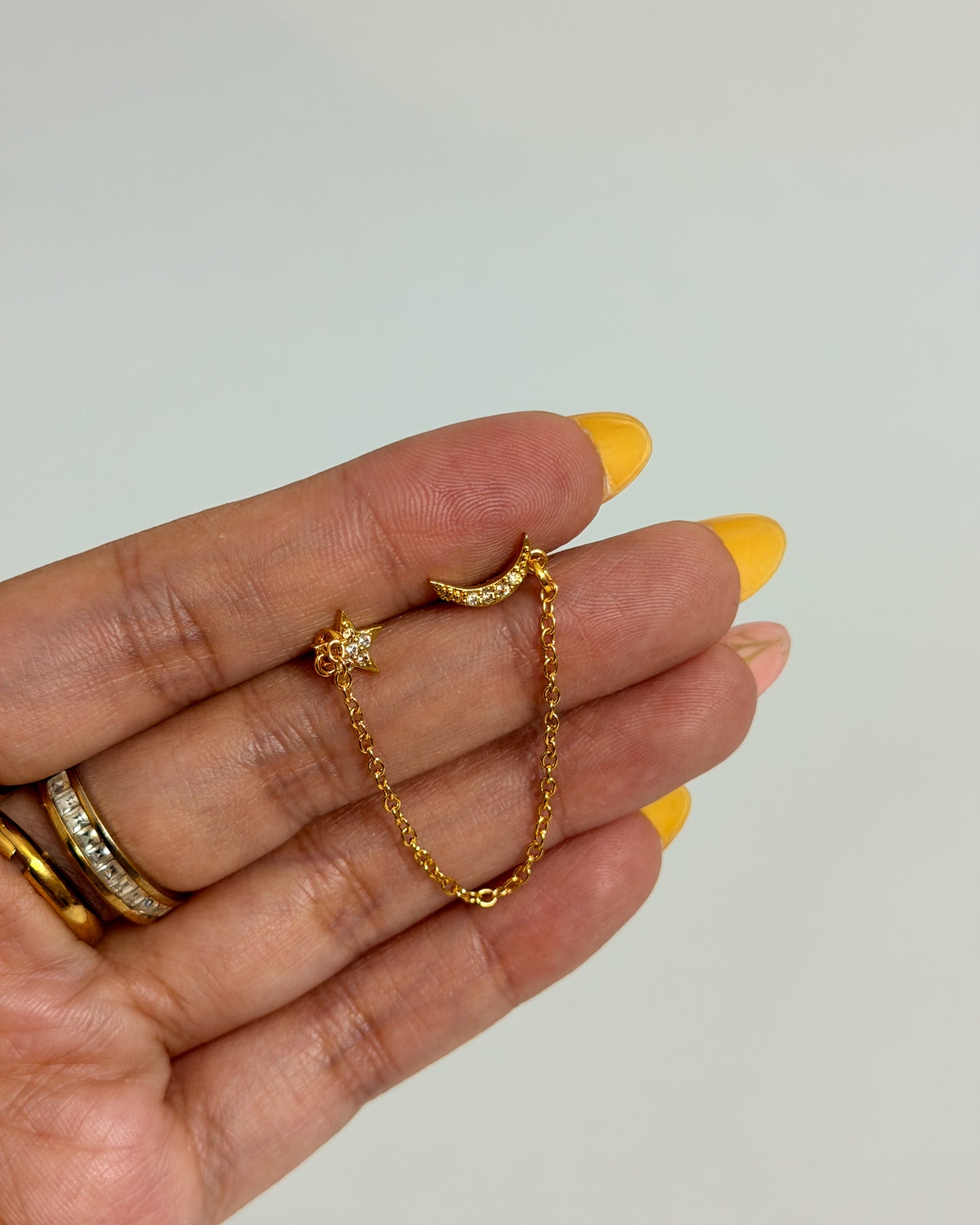 Sun moon link chain ball back studs