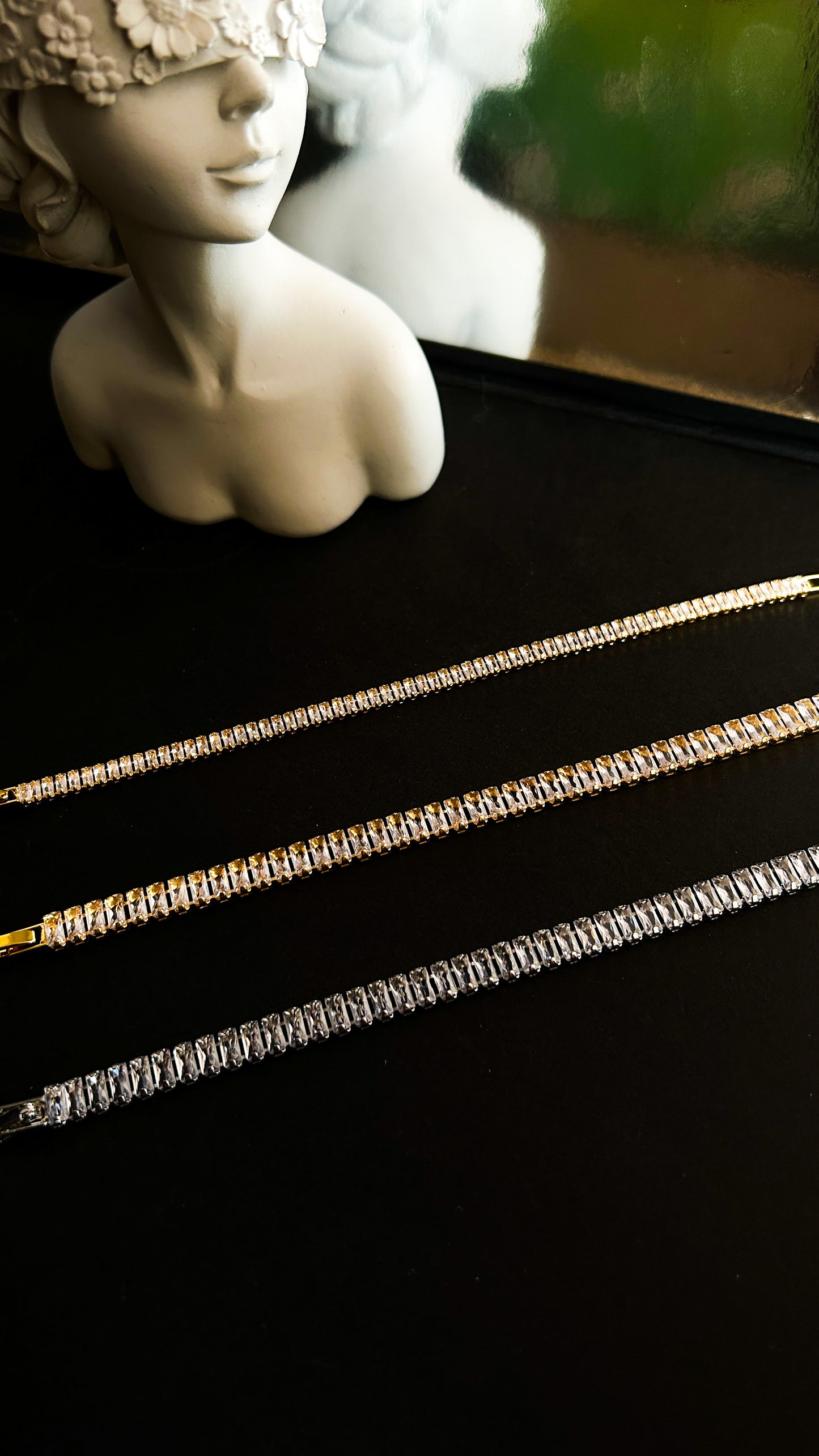 Tennis bracelet 1.0