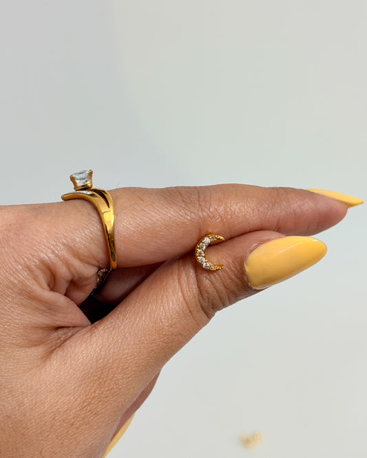 Studded moon ball back studs