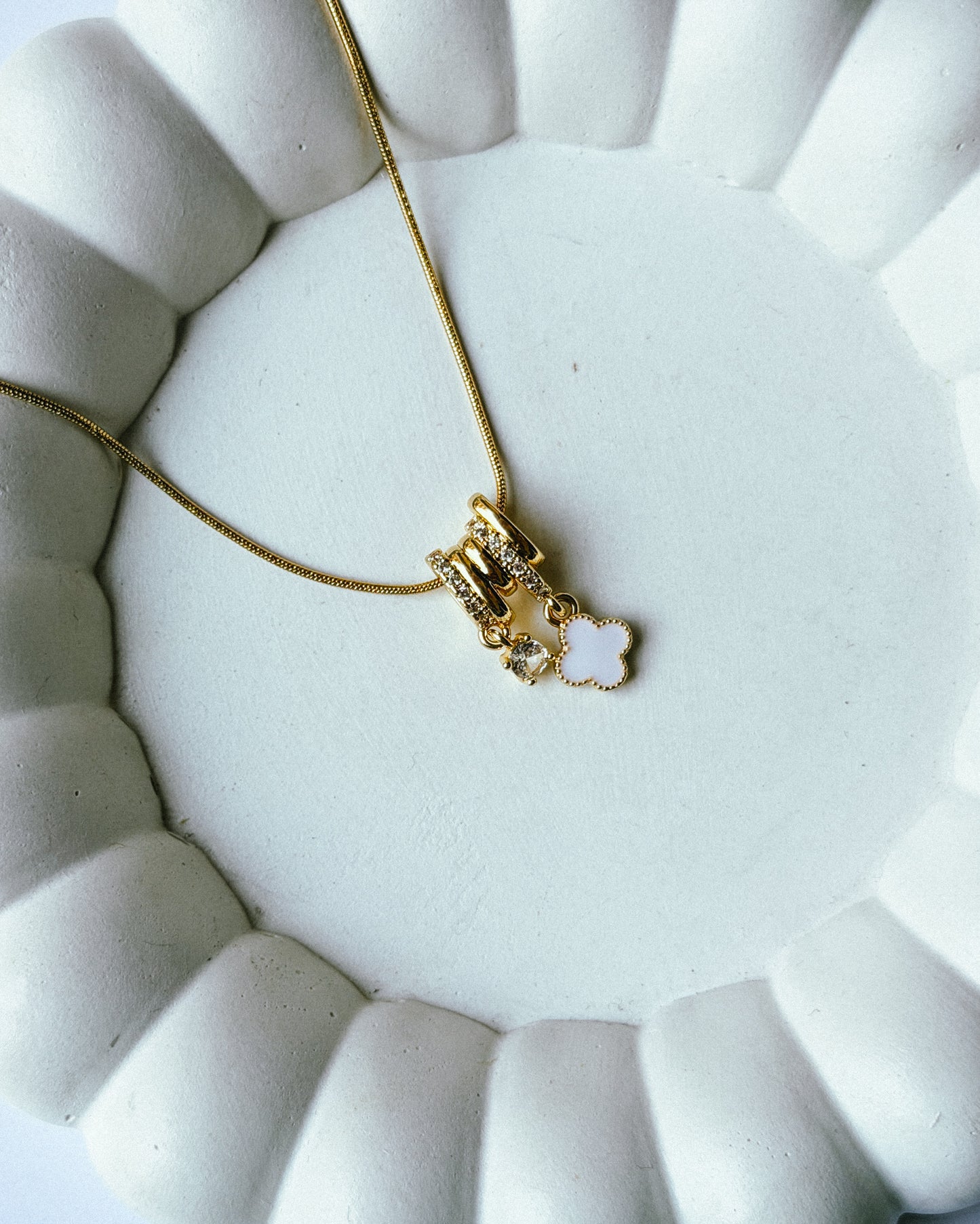 Mini clover charm necklace