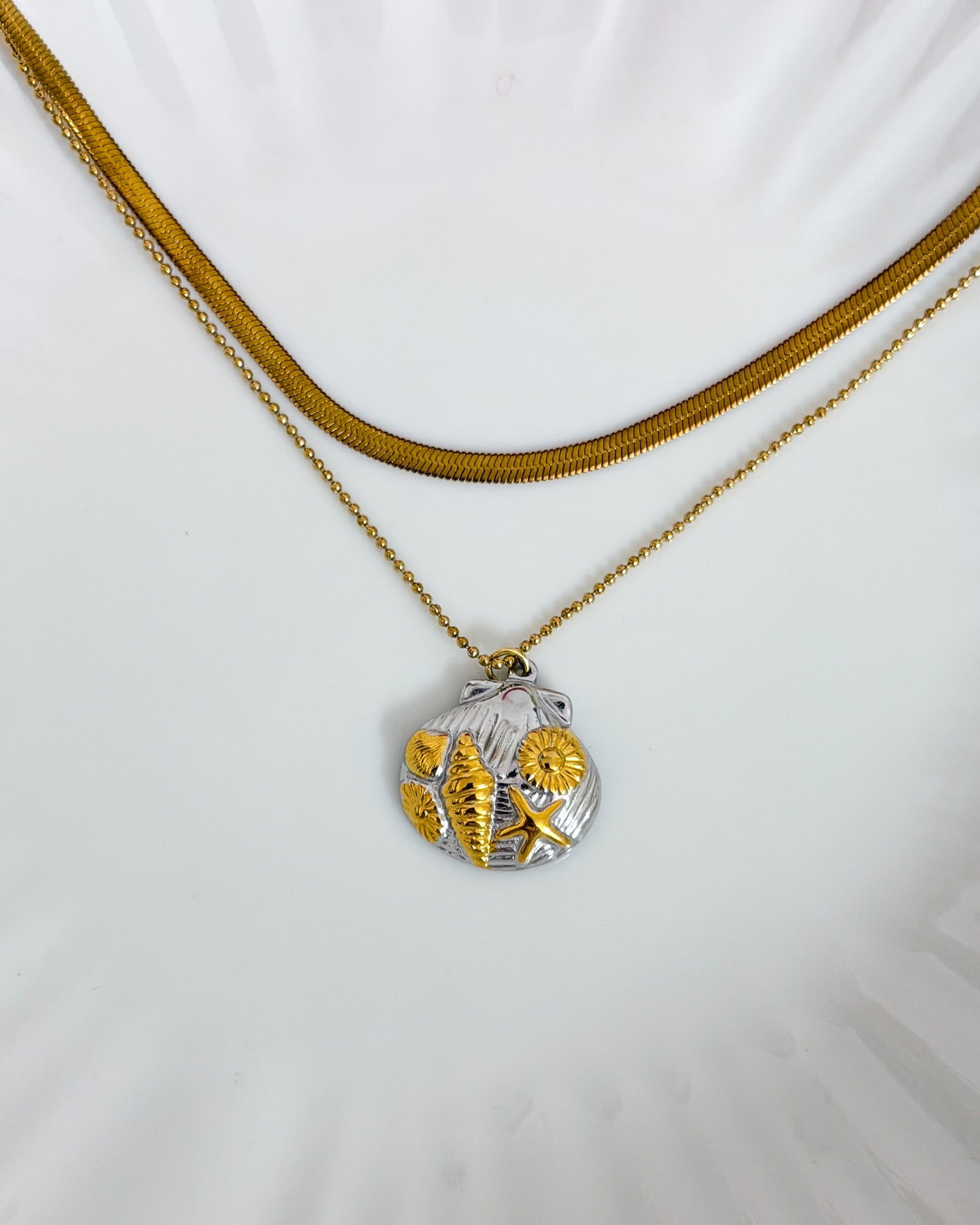 Layered shell necklace
