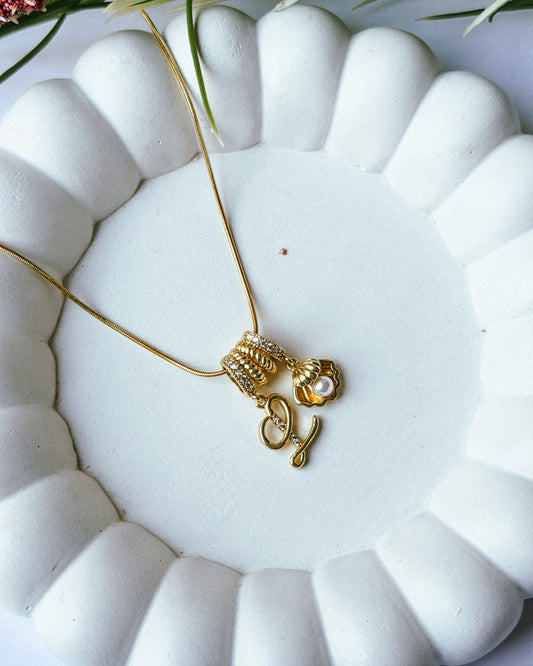 The shell love charm necklace