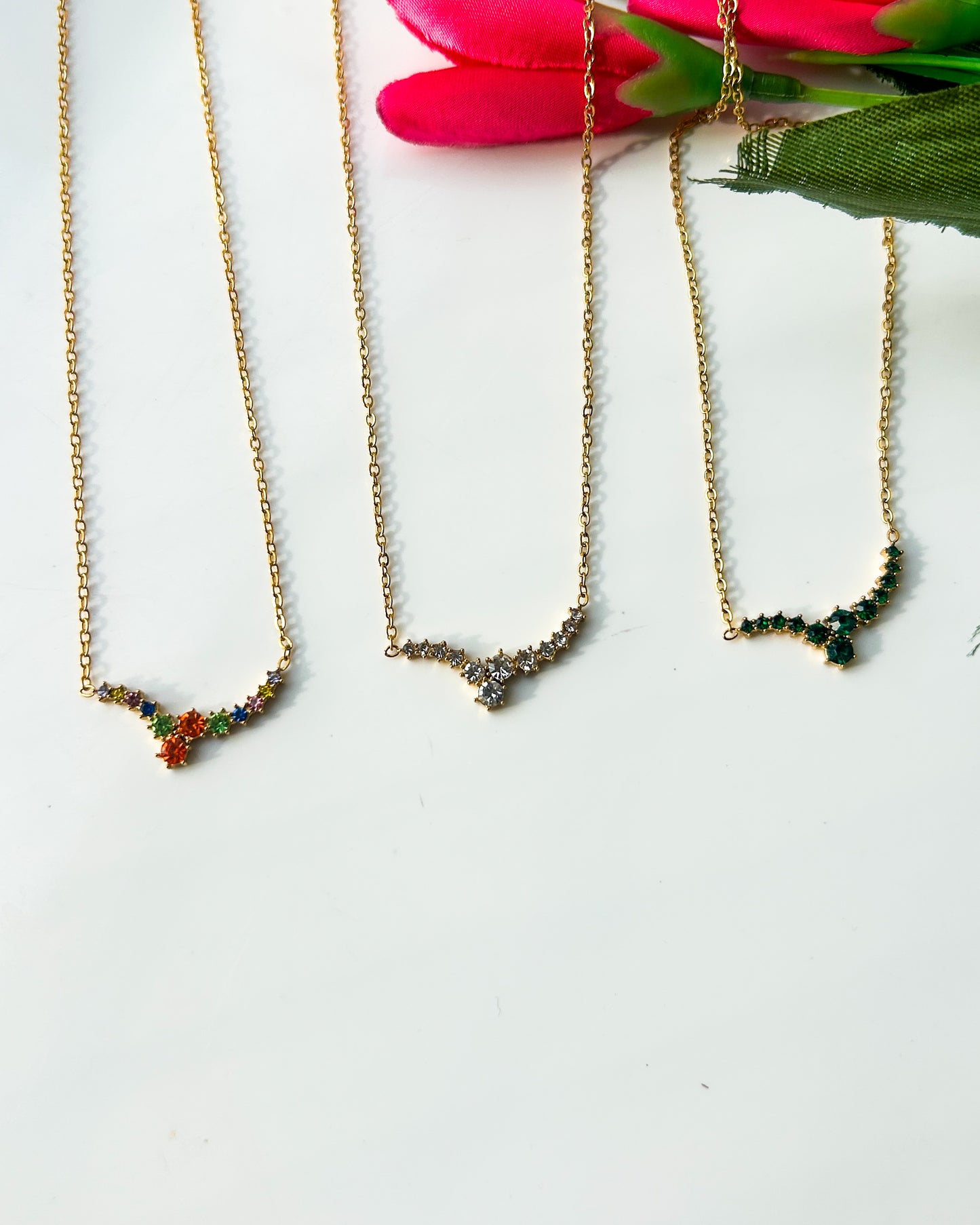 Minimal stone necklace