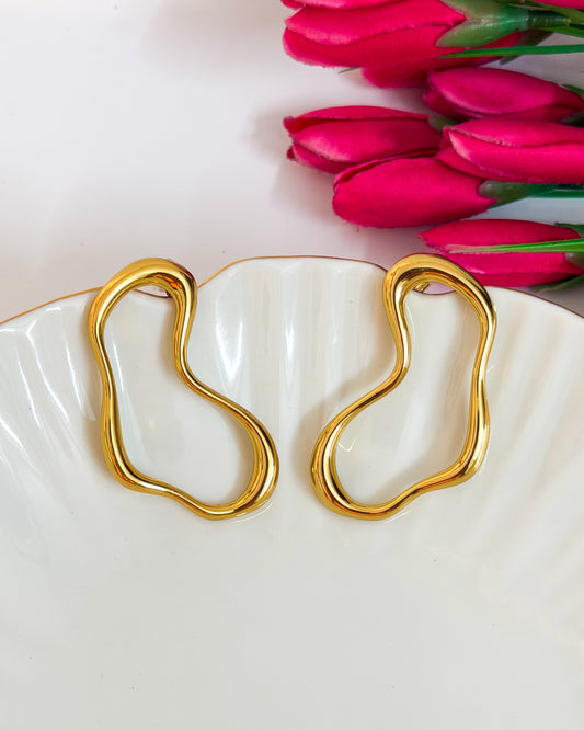 Molten loop earring